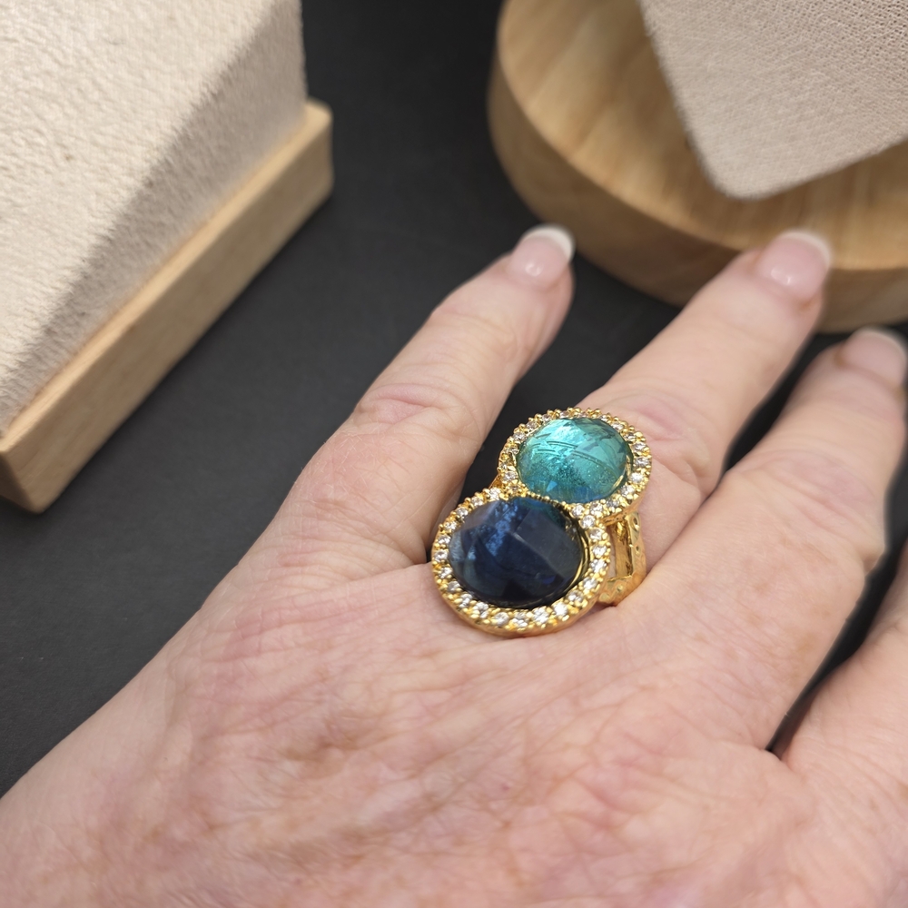 Elegant Gold and Blue Statement Ring
